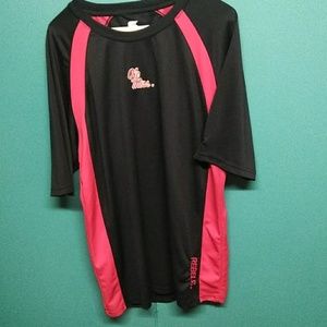 Colosseum mens old miss athletic shirt